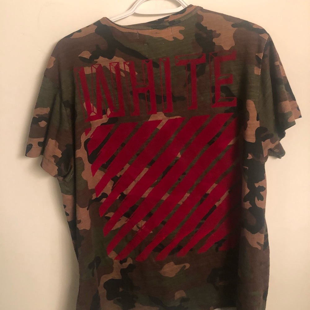 Off white camo tee